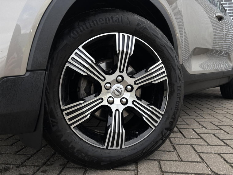 Vehicle Image 40