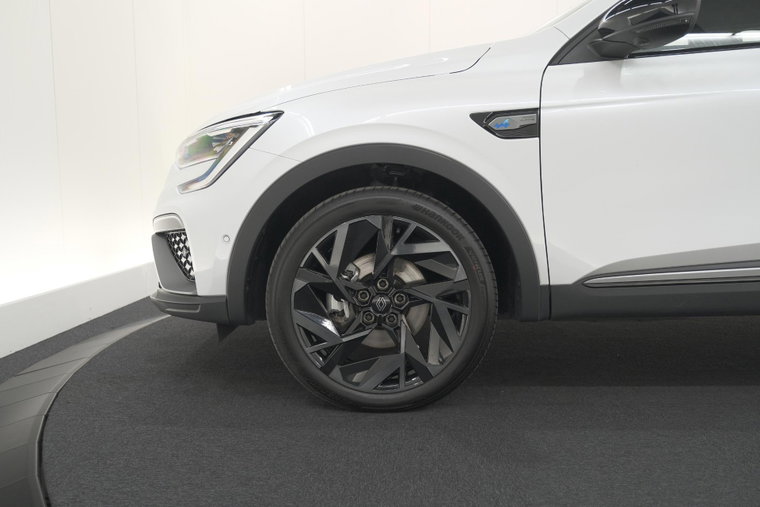 Vehicle Image 19