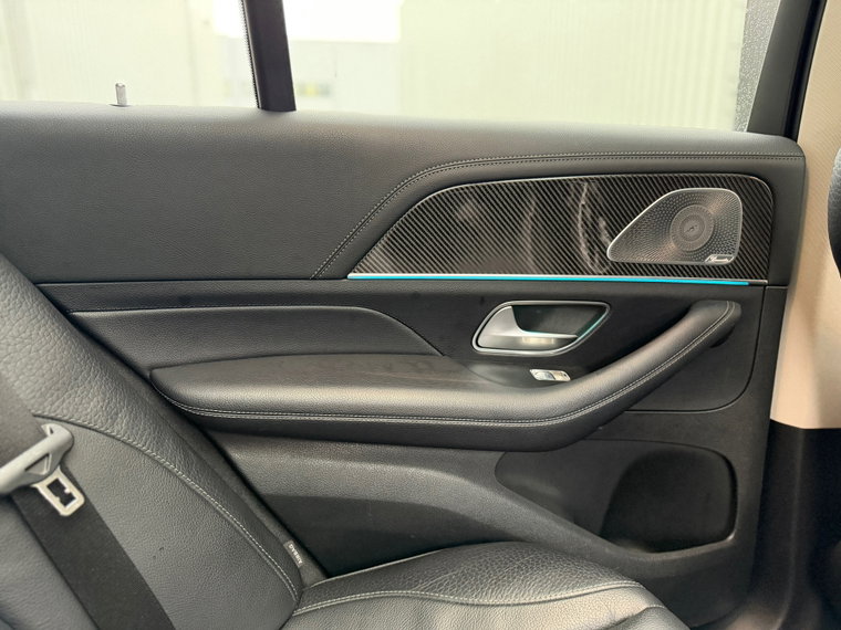 Vehicle Image 28