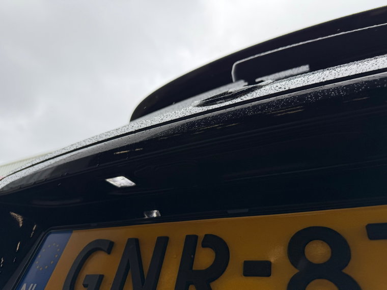 Vehicle Image 33