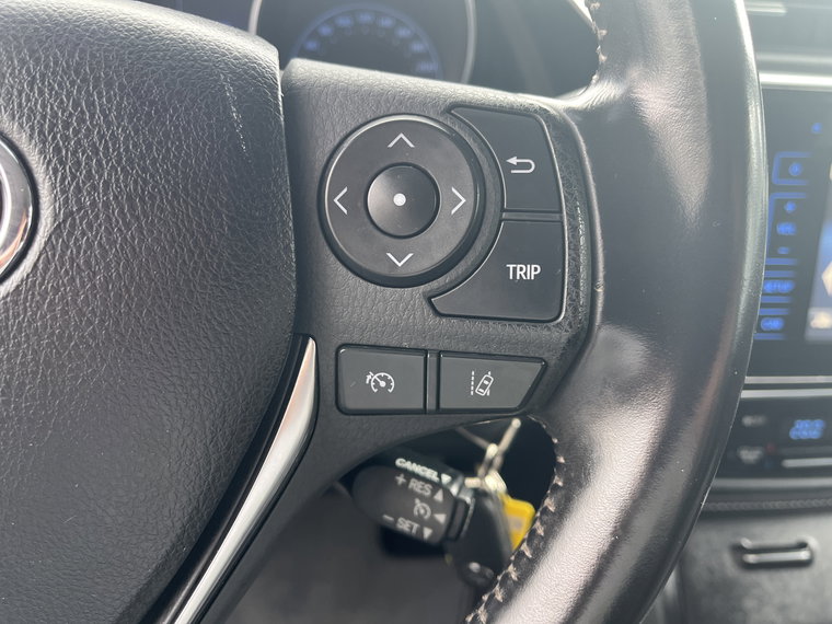 Vehicle Image 35