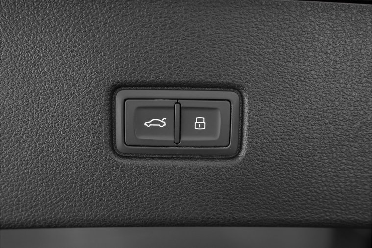 Vehicle Image 48