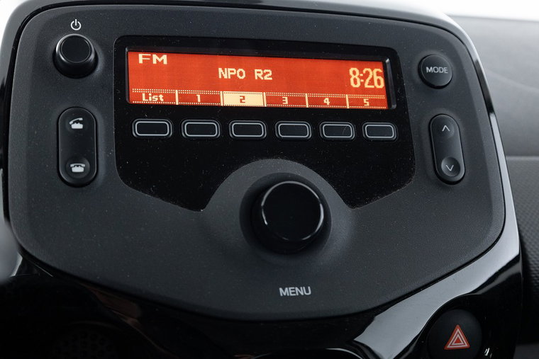 Vehicle Image 11
