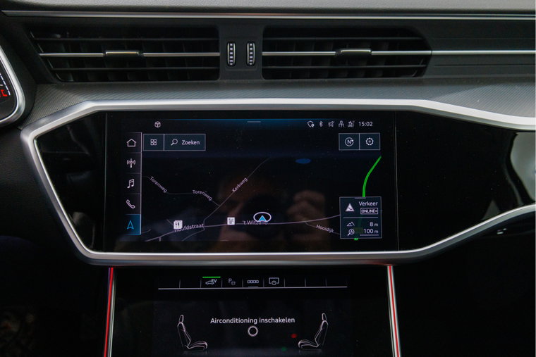 Vehicle Image 19