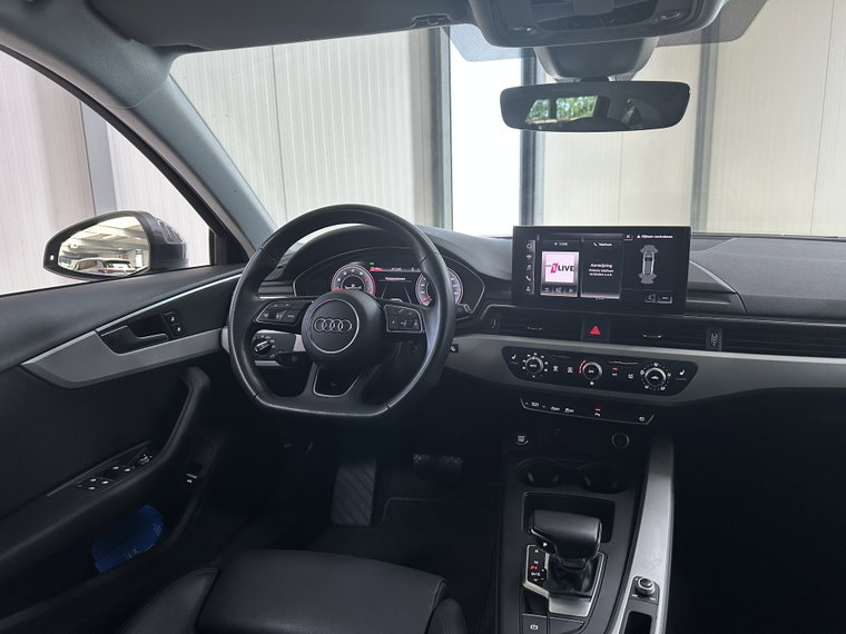 Vehicle Image 29