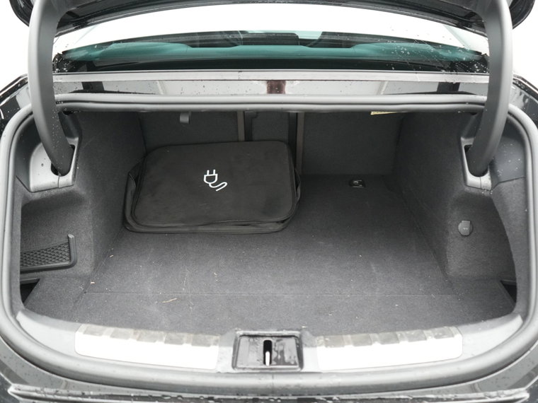 Vehicle Image 41