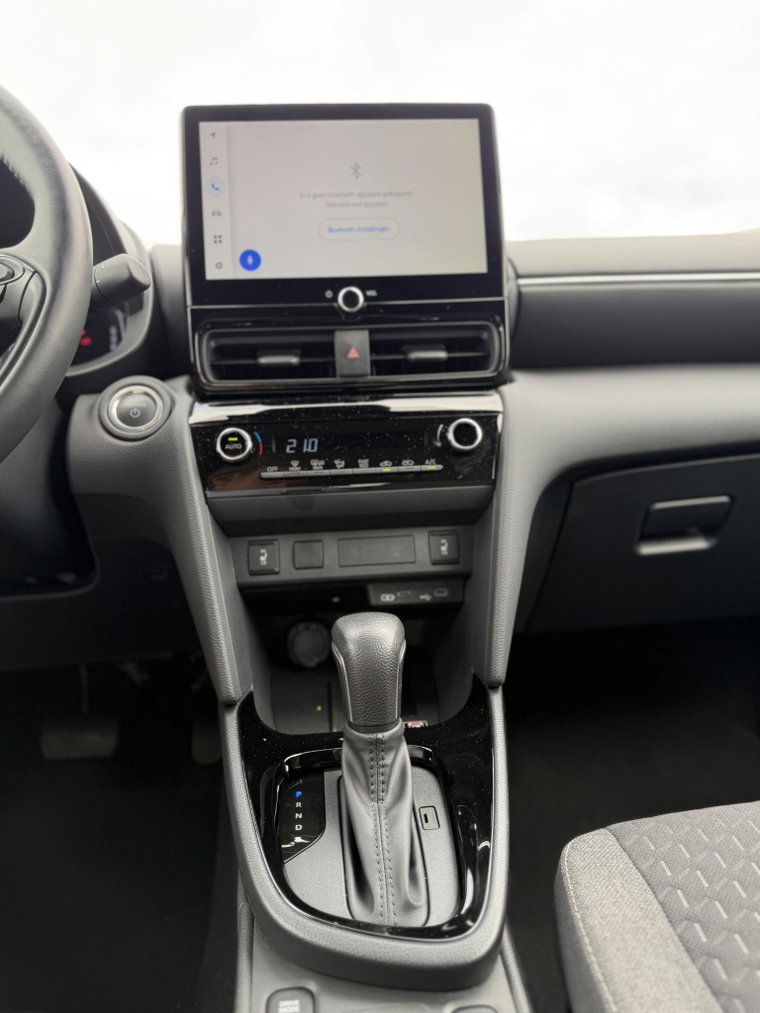 Vehicle Image 18