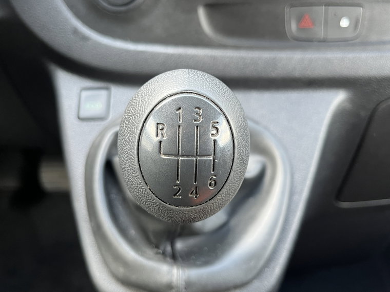 Vehicle Image 27