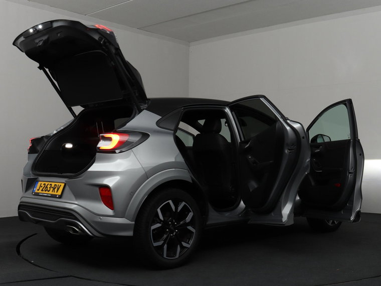 Vehicle Image 36
