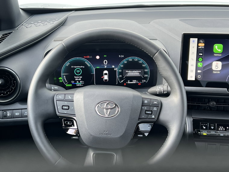 Vehicle Image 11