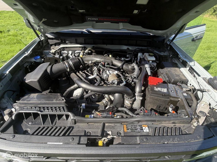 Vehicle Image 40