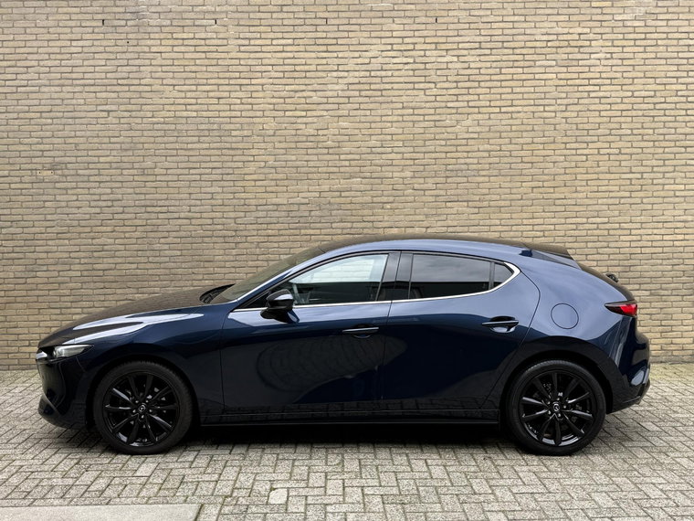 Vehicle Image 42