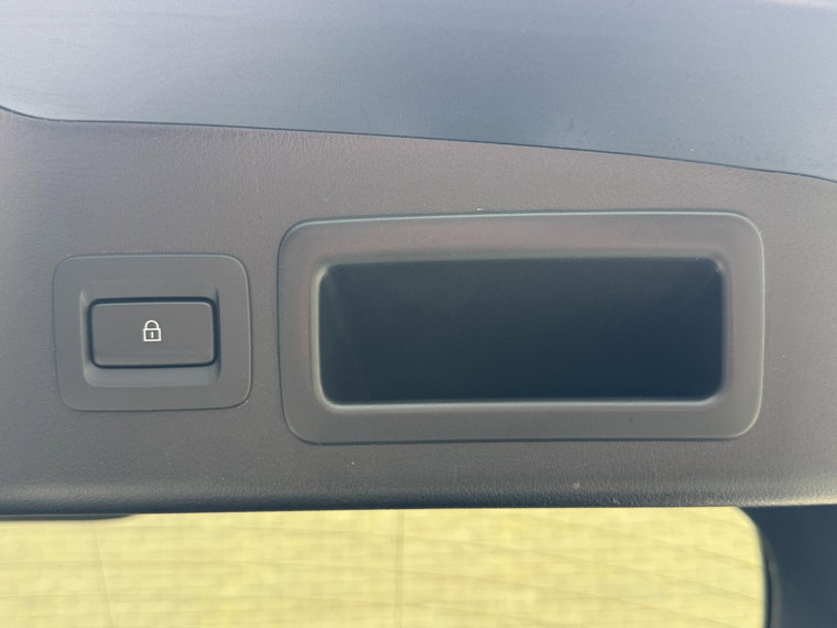 Vehicle Image 50