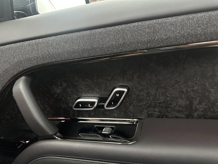Vehicle Image 45
