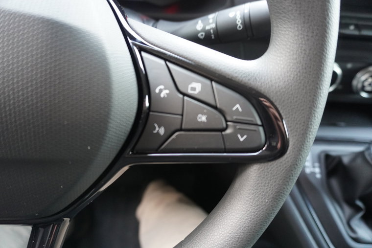 Vehicle Image 24
