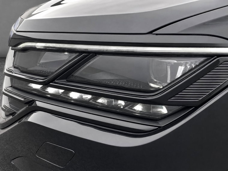 Vehicle Image 30