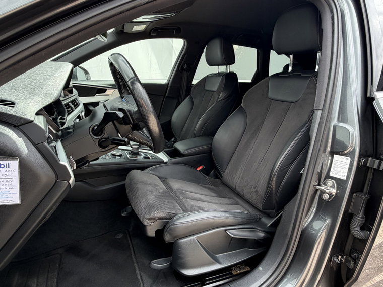 Vehicle Image 37
