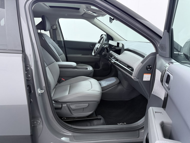 Vehicle Image 40