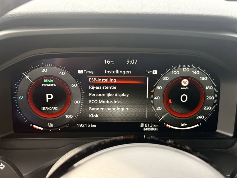Vehicle Image 60
