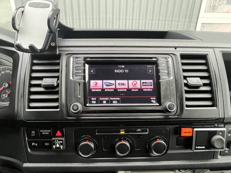 Vehicle Image 33