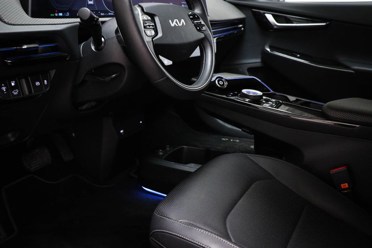 Vehicle Image 31
