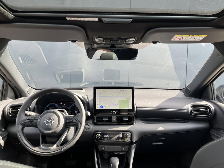 Vehicle Image 15