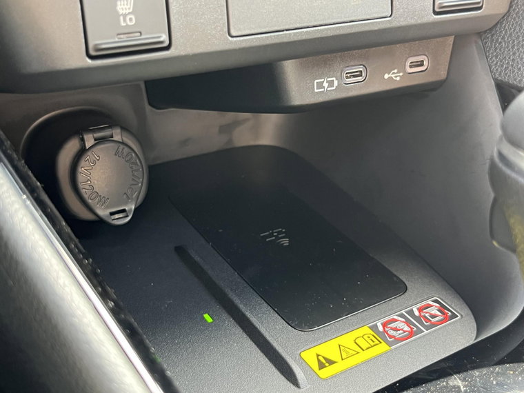 Vehicle Image 23
