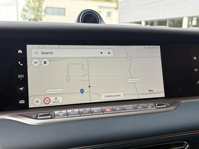 Vehicle Image 35