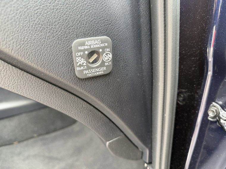 Vehicle Image 22