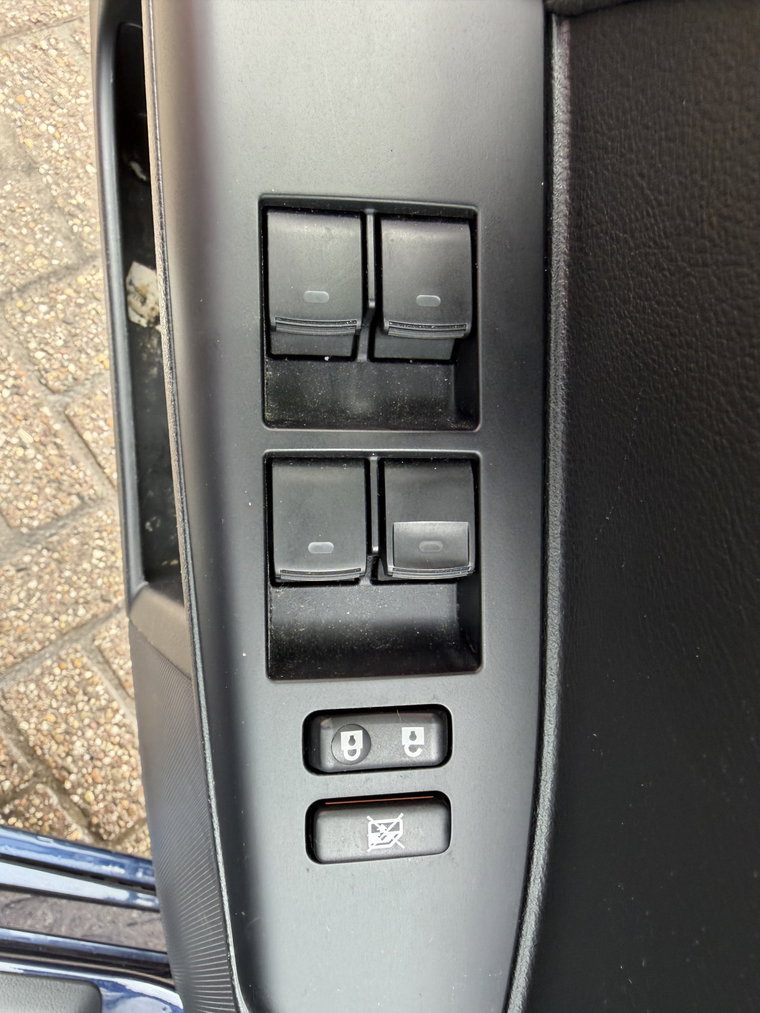 Vehicle Image 27
