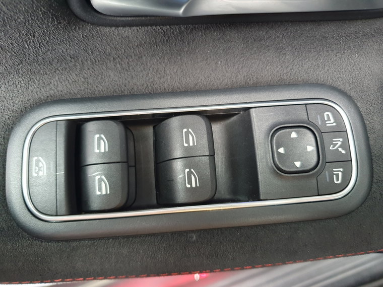 Vehicle Image 42