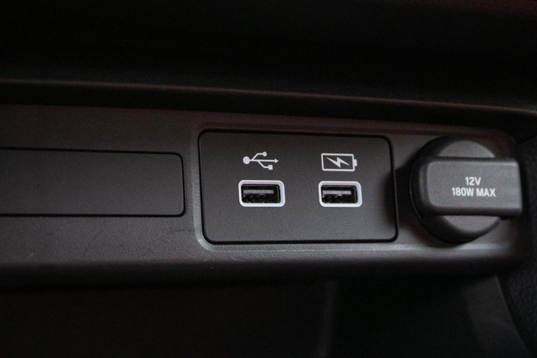 Vehicle Image 26