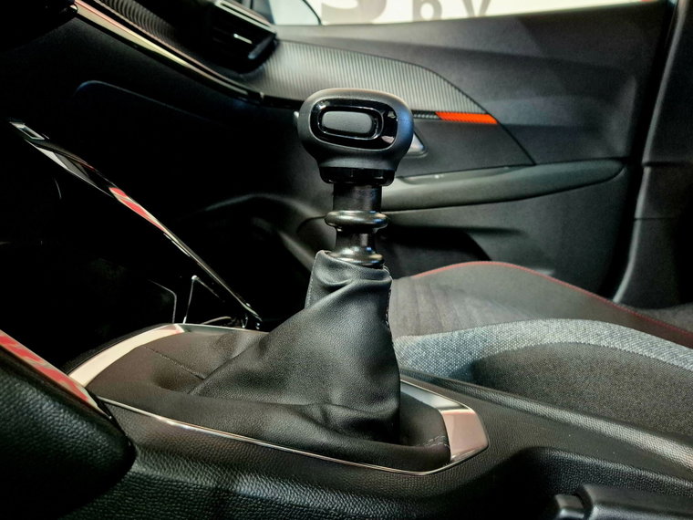 Vehicle Image 36