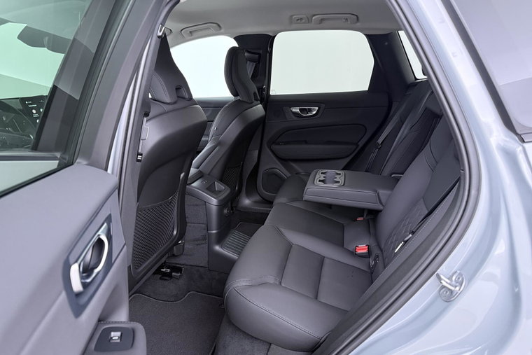 Vehicle Image 45