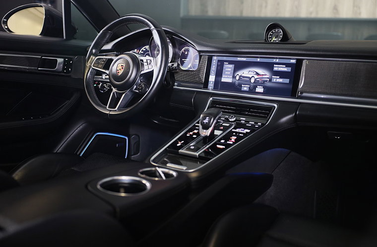 Vehicle Image 7