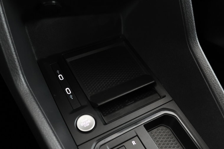 Vehicle Image 35