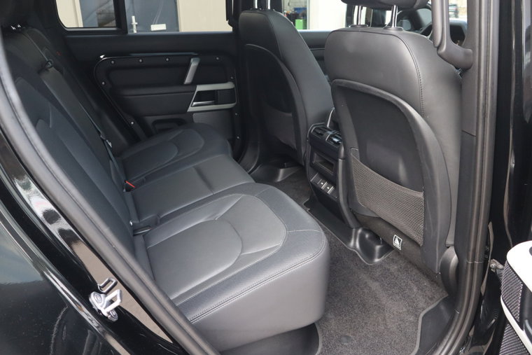 Vehicle Image 30