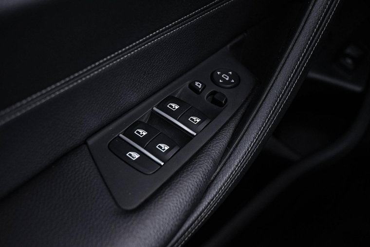 Vehicle Image 41
