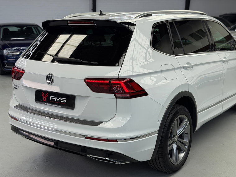Vehicle Image 40