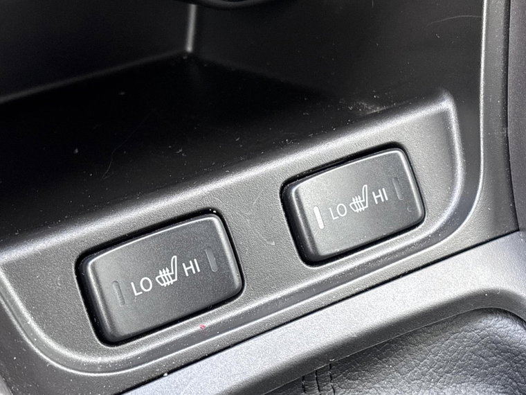 Vehicle Image 24