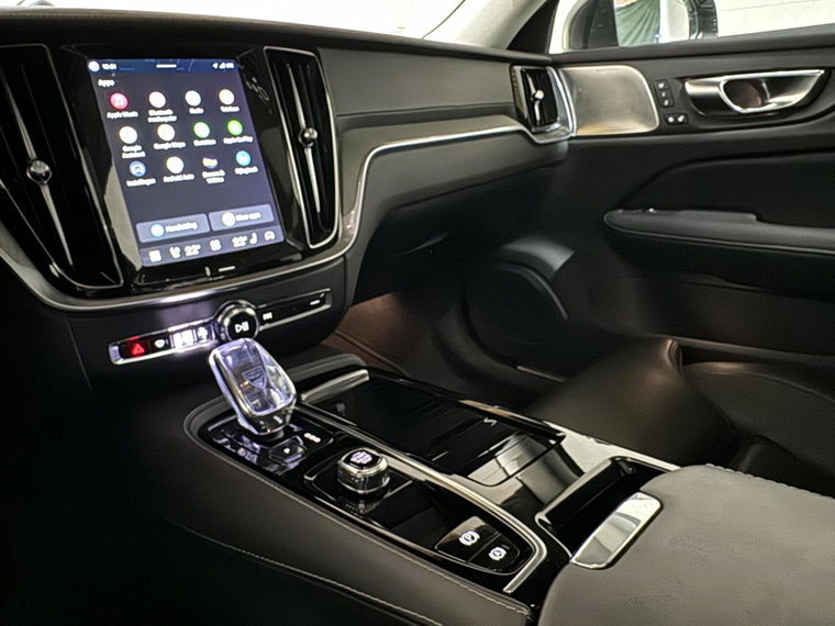 Vehicle Image 39