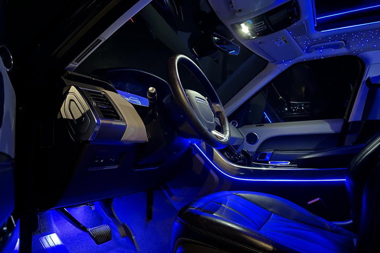 Vehicle Image 8