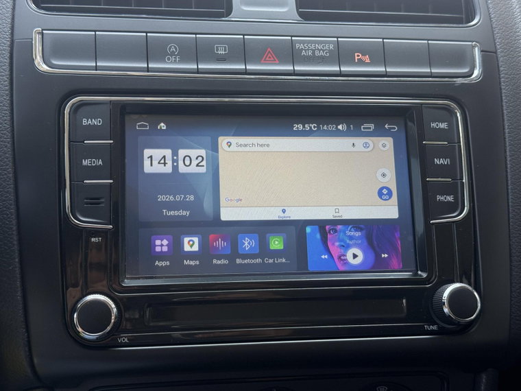Vehicle Image 12