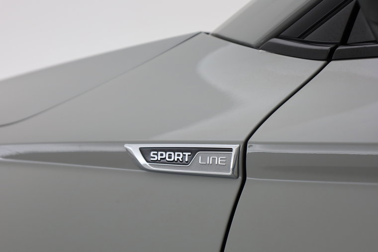Vehicle Image 33