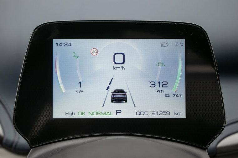 Vehicle Image 18