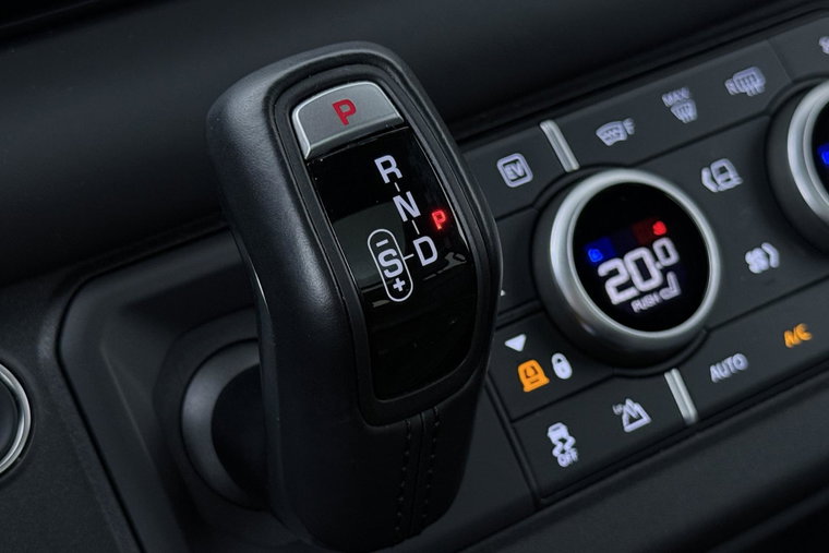Vehicle Image 36