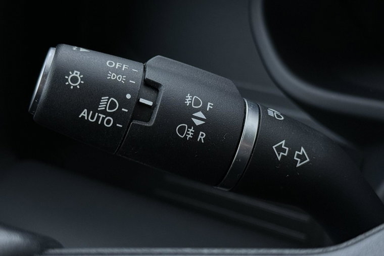 Vehicle Image 40