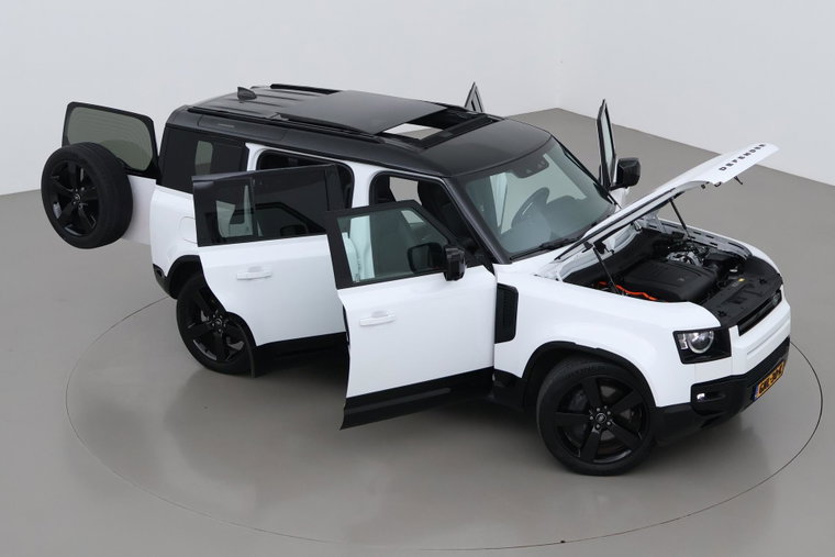 Vehicle Image 6