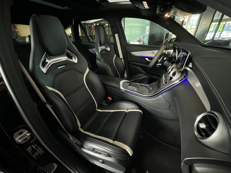 Vehicle Image 45
