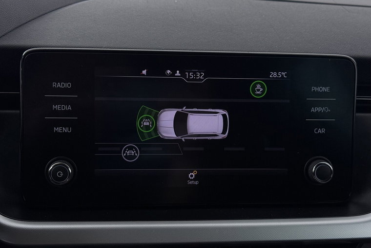 Vehicle Image 12